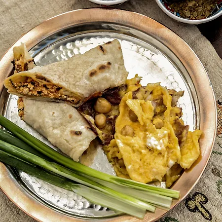 ヒチ ホテル コンヤ