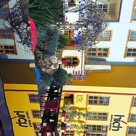 Hotel Hich