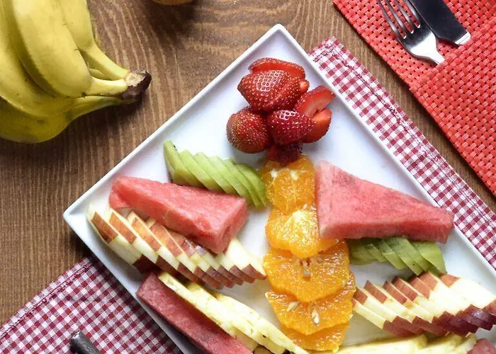 Hich Ξενοδοχείο 3*